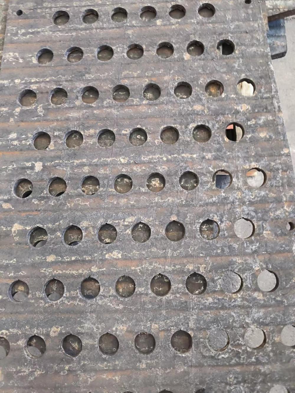 新疆等离子耐磨板