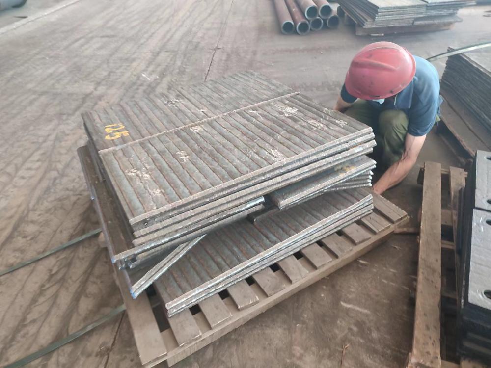 新疆碳化铬钢板