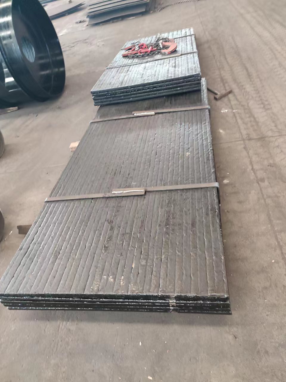 新疆碳化铬耐磨板