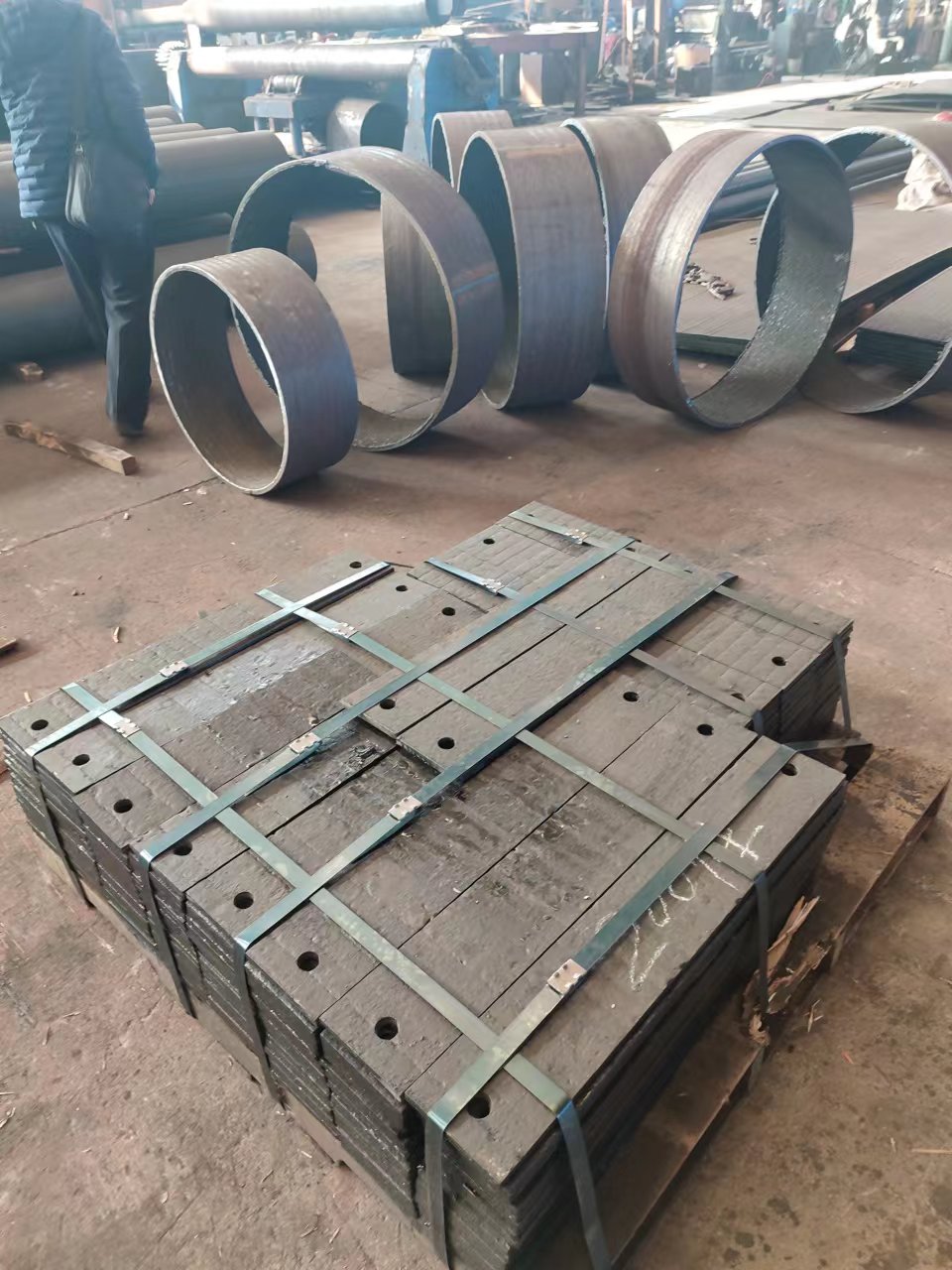 新疆电厂落煤方管耐磨板