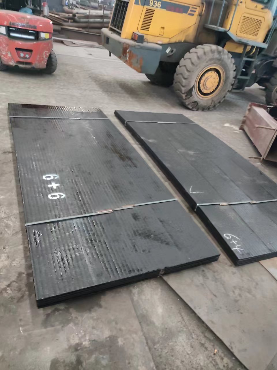 新疆高铬合金耐磨板6+6