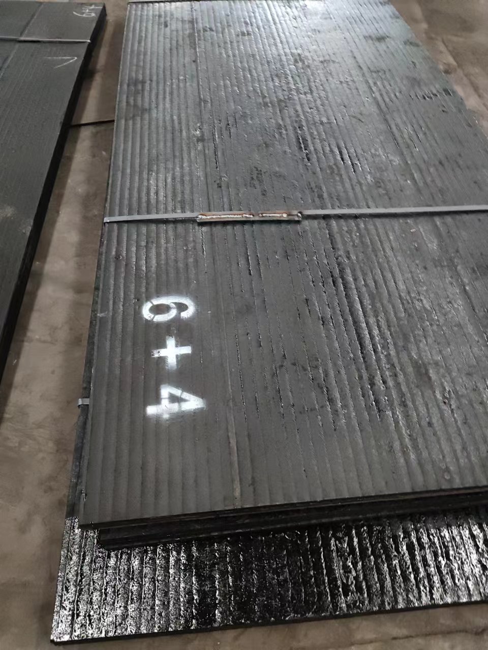 新疆江苏鑫州耐磨钢板