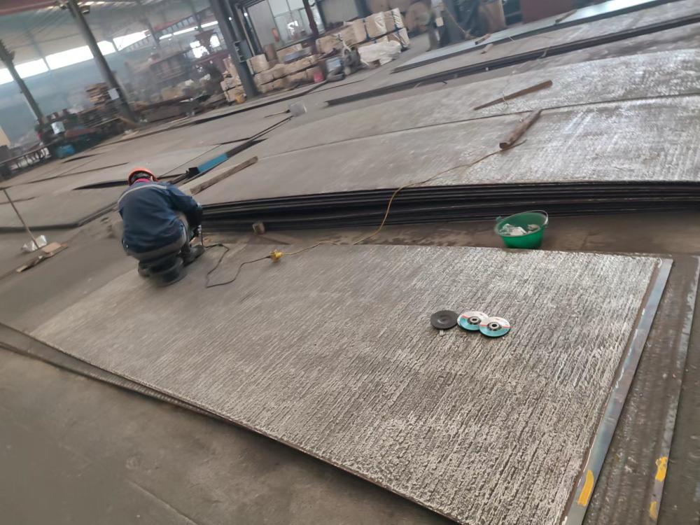 新疆1500*6000高铬合金耐磨板